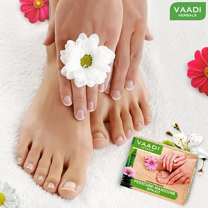 Vaadi Herbals Pedicure Manicure Spa Kit 135g