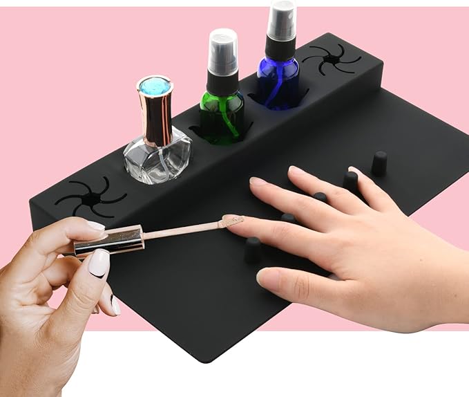 Beautyflier Soft Silicone Nail Polish Bottle Holder, Nail Polish Organizer Nail Station for Salon Home DIY Manicure Tools Nail Art (Black)