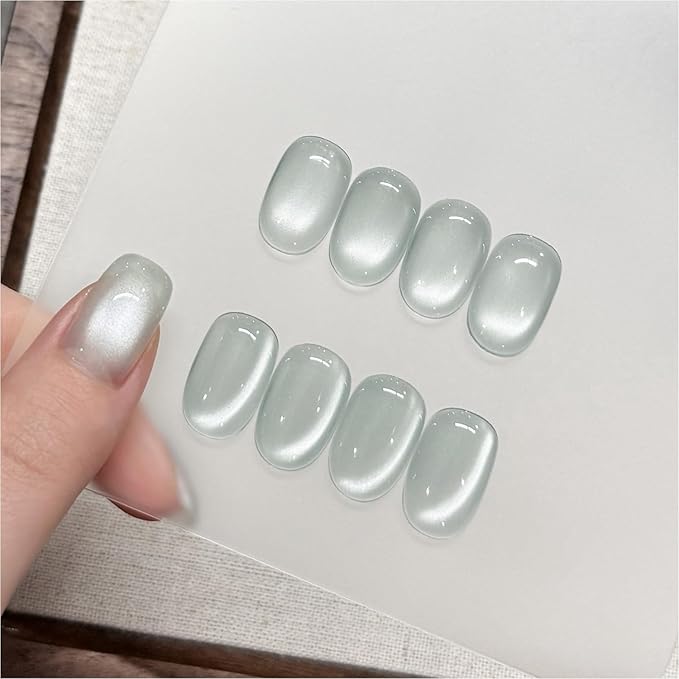 GAOY Blue Glassy Cat Eye Gel Nail Polish, 16ml Glitter Holographic Nail Polish with Magnet, Reflective Translucent UV Gel, 3311 Fairy Spring