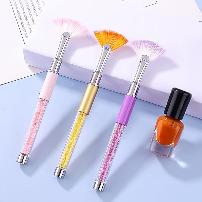 SILPECWEE 3pcs Fan Brushes for Acrylic Nails, Ombre Nail Brush Dip Power, Glitter Makeup Glitter Nail Clean Up Brushes Nail Polish Brush Nail Pen Nail Art Brushes Manicure Brush Nail Art Tool