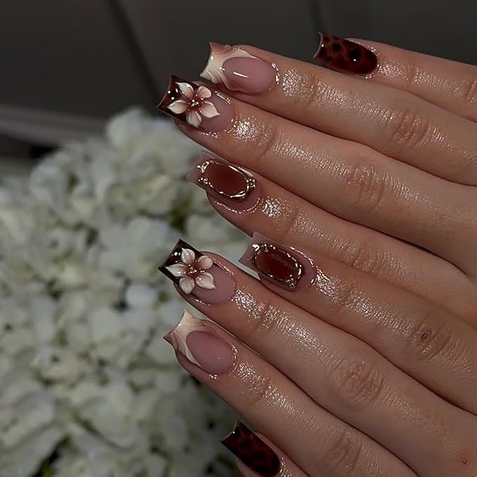 Press on Nails Short - Square Fake Nails with Ombre Flower Design - Brown, Leopard Print False Nails - for Women 24 Pcs