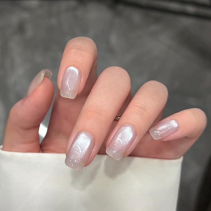 GAOY Silver Glassy Cat Eye Gel Nail Polish, 16ml Glitter Holographic Nail Polish with Magnet, Reflective Translucent UV Gel, 3308 Lunar Haze