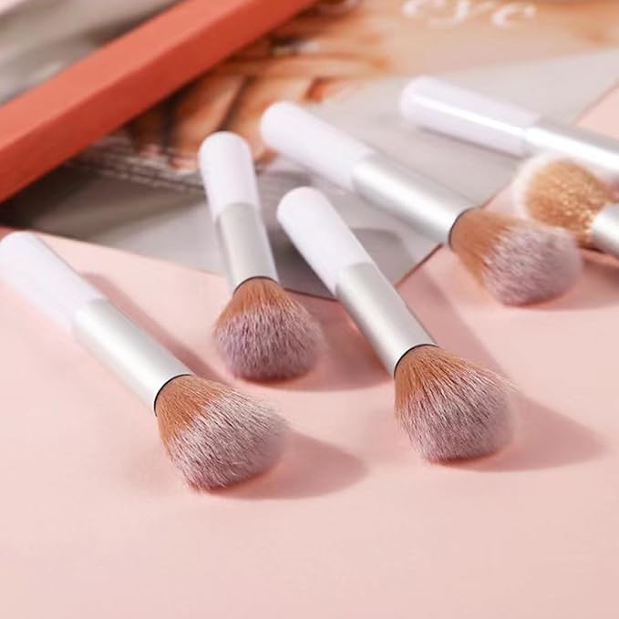 DANNEASY 5pcs Nail Dust Brush Acrylic Nail Brush Cleaner Nail Brushes for Cleaning Dust Nail Clean Up Brush Dip Powder Brush for Makeup Blush Manicure Brush