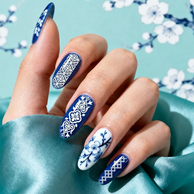 PH PandaHall 4pcs Chinese Style Patterns Nail Stamp Plate Retro Long Strip Nail Art Template Floral Motifs Nails Stencils Traditional Border Nails Image Plate for Women Manicure Tips Design Decoration