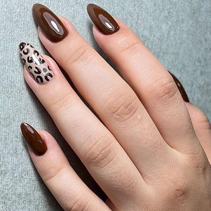 Brown Press On Nails Short Almond Fake Nails Fall Nails Leopard False Nails Press ons with Leopard Print Design Glossy Acrylic Full Cover Stick on Nail for Women Girls Manicure 24Pcs