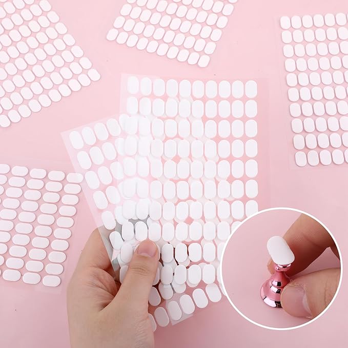 600 Pcs False Tip Double Sided Adhesive Tapes, Nail Adhesive Tabs Pre-Cut Nail Display Stand Nail Holder for Nail Art Painting Nail Color Chart Display Book