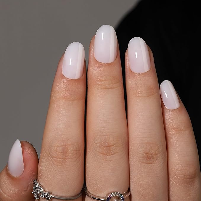 RTKHFZE Press On Nails Short - White Soft Gel Oval Almond Shape Fake Nails Kit with Glue, Fit Perfectly, Reusable in 16 Sizes - 32Pcs