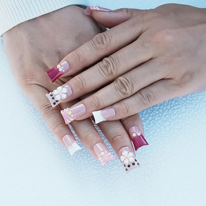 Press On Nails Handmade Short Duck Nails, 3D Floral Cute Thick Acrylic Fake Nails White Pink French Tip False Nails with Rhinestones Blossom Designs (Blush White Gradient Daisy,M)