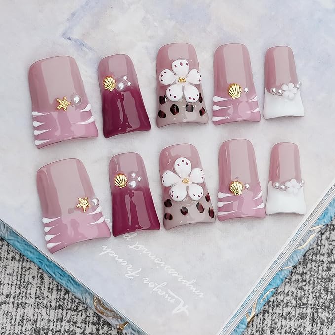 Press On Nails Handmade Short Duck Nails, 3D Floral Cute Thick Acrylic Fake Nails White Pink French Tip False Nails with Rhinestones Blossom Designs (Blush White Gradient Daisy,S)