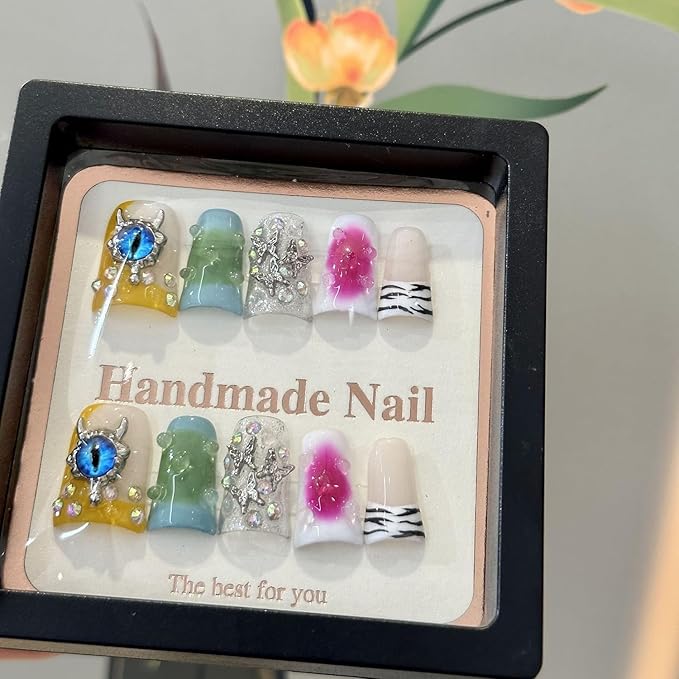 Handmade Press on Nails Luxury Rhinestone Design Medium Duck Fake Nails Eyes Charms False Nails with Glue,Muti-Layer Gel Thick Press ons Nail Reusable Acrylic Nails for Women(Size S)