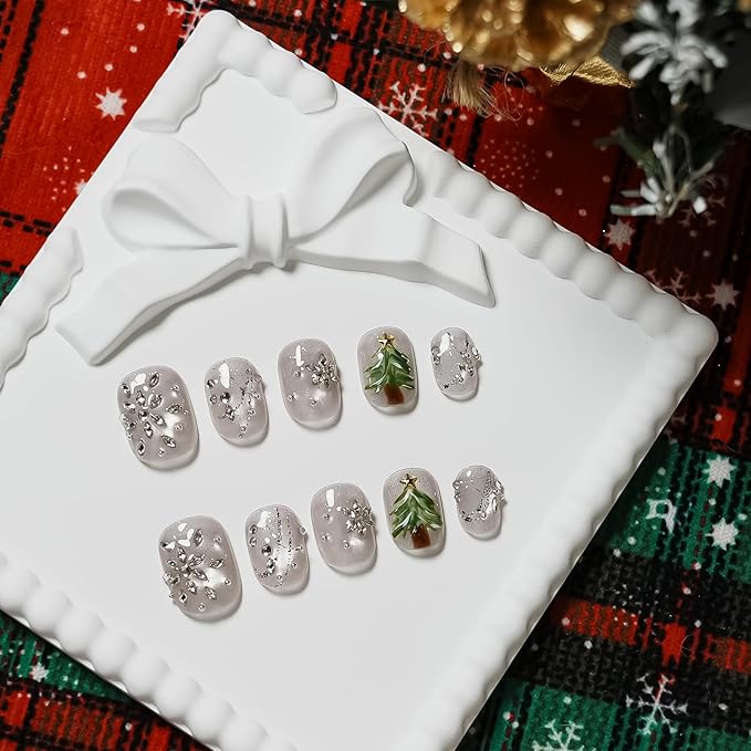 Winter Bling Press on Nails Short Coffin Handmade Fake Nails with 3D Snowflake Gems Design, Silver Glitter Artificial Nails Tree Light Design Reusable Stick on Nails (Winter Snow Scene,S)
