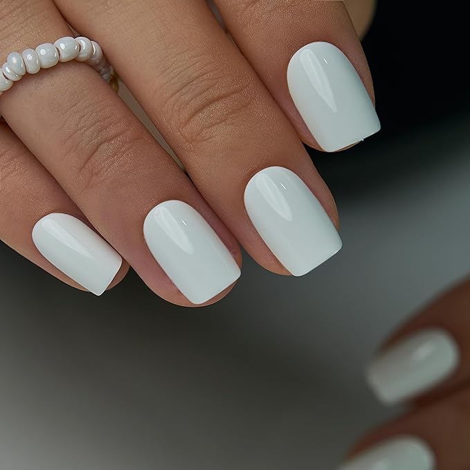 Curvlife Short Press on Nails Acrylic White Square Fake Nails with white Design Full Cover False Nails Reusable Nail Kit with Nail Glue Adhesive Tabs Glue on Nails