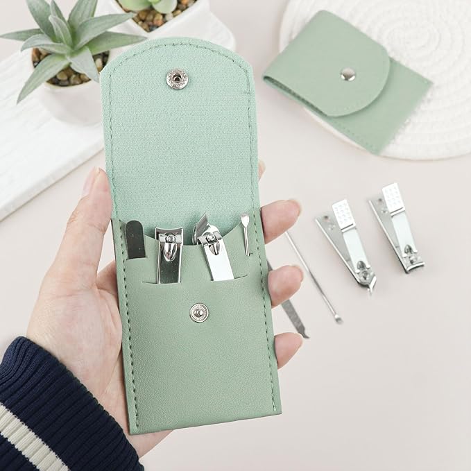 20 Sets Manicure Set Bulk, Nail Clippers Kit Stainless Steel Fingernail Clippers Set, Sturdy Nail Tip Cutter Trimmers Professional Grooming Toenail Clippers Personal Pedicure Kits Gift (Green 4 in 1)