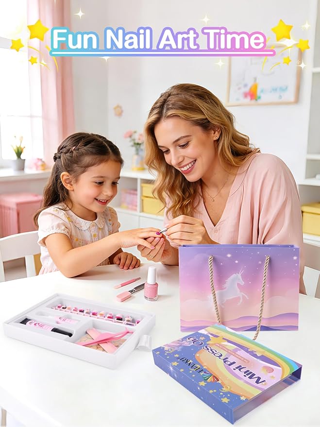 EBANKU 156 Pcs Press on Nail Kids Gift Box, 6 Pack Cute Patterns Kid Flase Nails Kit with Nail Glue Set Fake Nail for Girls 5-10 Years Christmas Gift Set