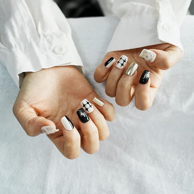 Trendy Press On Nails Black White Gold - 3D Short Square Nails Metallic Glitter Glossy Reusable Gel Press on Acrylic Fake Nail for Daily Nail Art (Starry Glow,S)