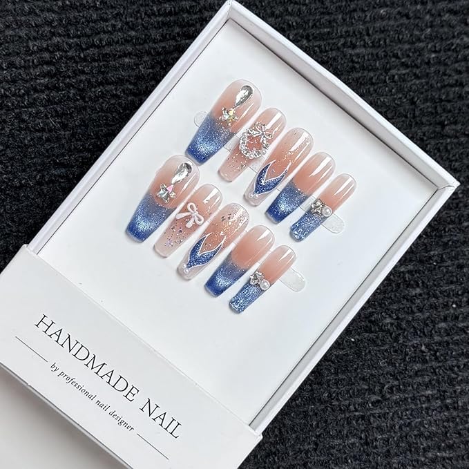 10Pcs(1Pack) Handmade Press On Nails 3D Flower Nails Cute Catoon Cub Nails for Women Party Holiday Daily Wear Size L