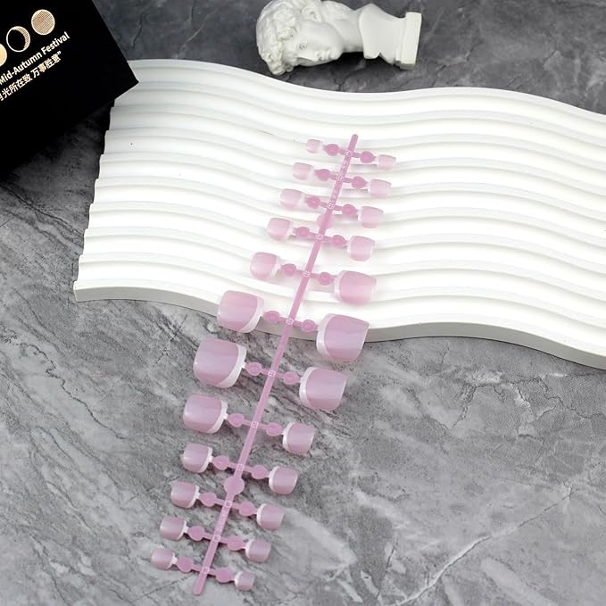 120Pcs French Tip Press on Toe Nails Short Square Fake Toenails Nude Nature Acrylic Toe Nails Glossy Artificial Glue on Nails for Women Girls Manicure Nails Decoration