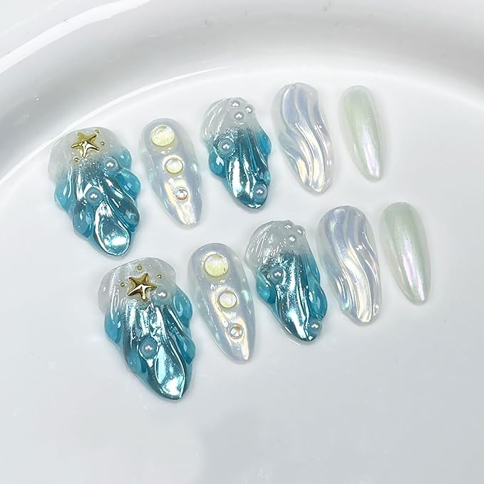 Handmade Press on Nails Medium Almond Fake Nails with Glue,Luxury 3D Lines Shell Art Shiny Gradient Blue Press ons Muti-Layer Gel Handmade False Nails for Women (Size S)