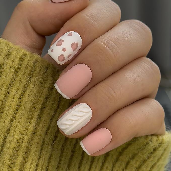 CurvLife Press On Nails – 30Pcs Soft Gel Fake Nails, Reusable Glue On Nail Kit with Adhesive Tabs, Natural Fit & Salon-Quality for Women & Girls (Cozy Knit Leopard Pink)