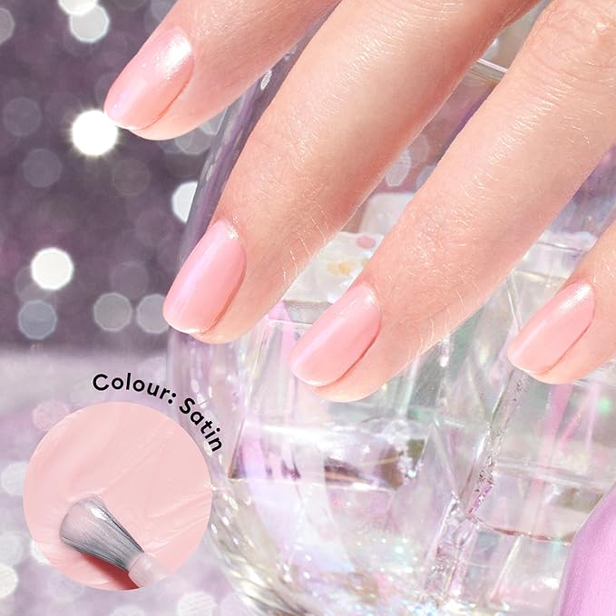 Manucurist Green Flash Gel Polish - Satin (Pearly Pale Pink) - UV & LED Gel Nail Polish - 12-Free, Bio-Sourced (84%) - Professional Manicure - 15 ml