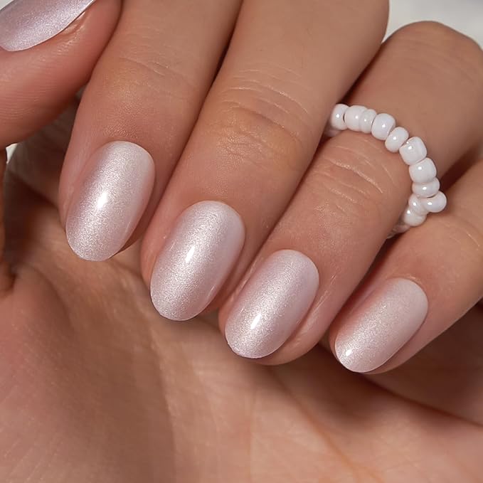 Curvlife Short Oval Press On Nails - Moonlight Pearly Shimmer Glossy White Pearl Press on Nails with Glue Natural Long Lasting Fake Nails False Nail Tips for Women