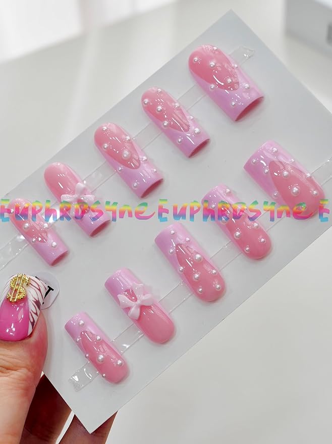 Euphrosyne Long Oval Gold & White Press On Nails – 10pcs Fake Nails with Stars, Hearts & Rhinestones | Festive Stick-On Nails for Christmas, New Year or Party Look