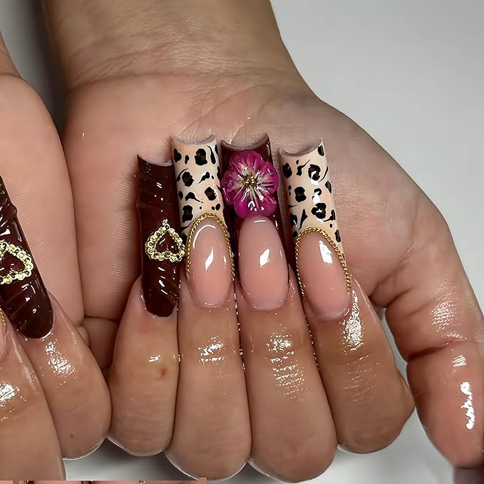 RTKHFZE Press on Nails Long Square Fake Nails Leopard French Tip Glue on False Nails Nails Press ons with 3D Flower Artificial Heart Metallic Acrylic Nail for Women 24Pcs Stick on Nail