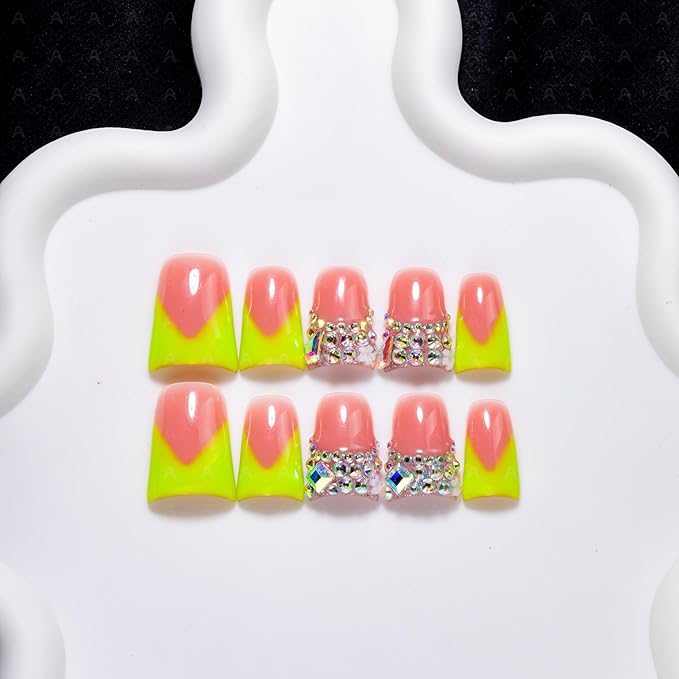 10 Pieces Luxury Y2K Acrylic Press On Nails Short Handmade Duck Nails, Green Thickened French False Nails With Bling Rhinestones, Reusable Fake Nails, Acrylic Nails (S)