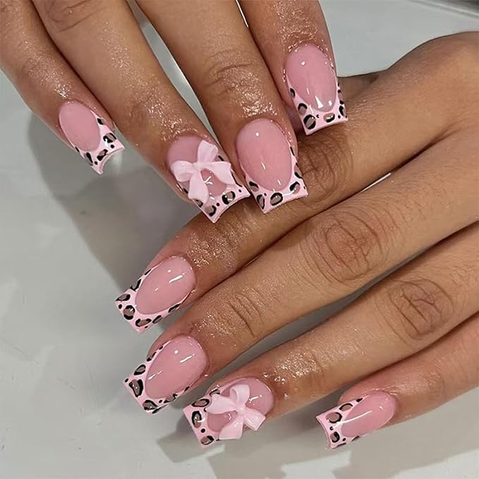 Pink French Tip Press on Nails Short Square Leopard Fake Nails with Bow Charms Design Cheetah Glossy Glue on Nails Spring Nails Press ons Reusable Summer False Nails for Women 24 Pcs