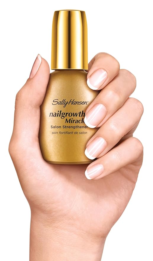 Sally Hansen Nail Treatment Nailgrowth Miracle® Growth Treatment | Infused with Soy Protein, Keratin, Collagen & Multi-Vitamins | Strengthens & Protects Nails