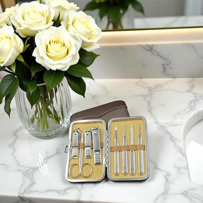 Manicure Set for Men and Women Professional Nail Clippers Kit with Travel Case Stainless Steel Pedicure Grooming Tools Accessories with Leather Case