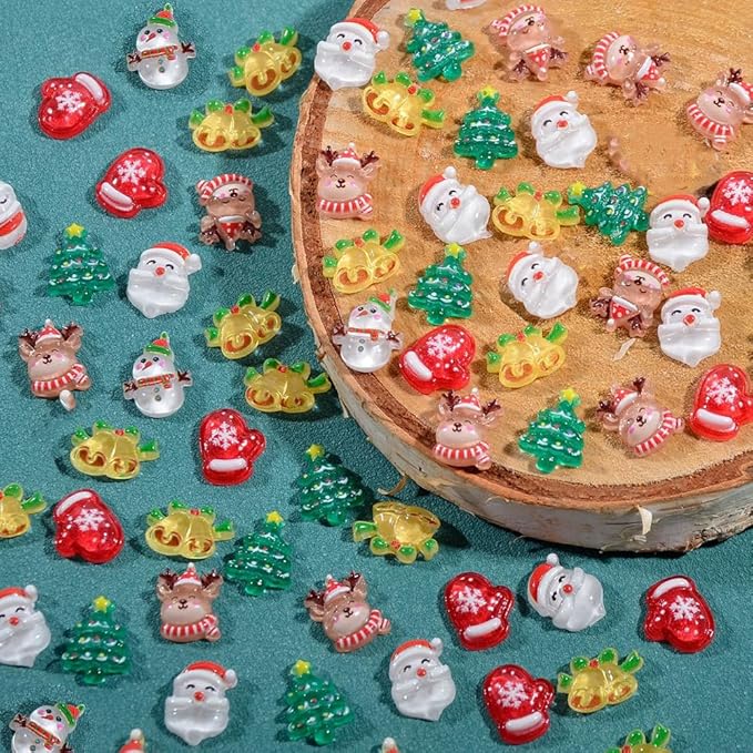 60pcs 3D Cartoon Christmas Nail Charms, Cute Elk Snowman Christmas Nail Art Charms Santa Claus Nail Charm Xmas Tree Gloves Christmas Bells Resin Charms for Nails Kawaii Nail Charms Nail Accessories