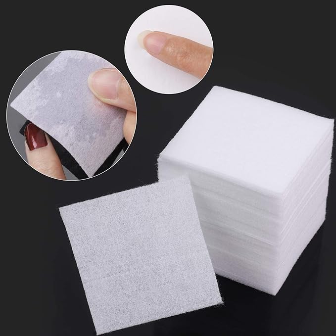 650 Pcs Lint Free Nail Wipes with Clear Acrylic Gel Polish Pad Storage