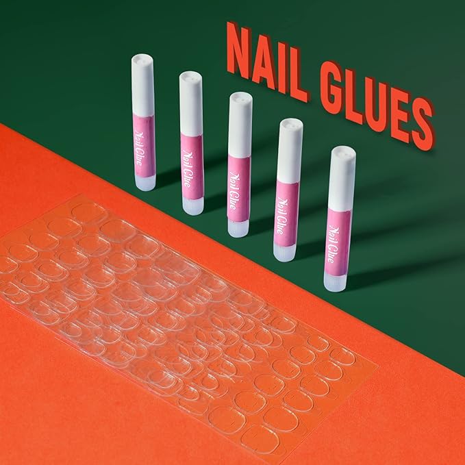 TsMADDTs Press on Nails, 720 pcs Short Round Fake Nails with Glue, Files, Tweezer for Women DIY at Home
