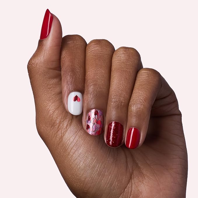 Dashing Diva Gloss Nail Strips - Girl Crush - UV Free, Chip Resistant, Long Lasting Gel Stickers - Contains 32 Wraps, 1 Prep Pad, 1 File