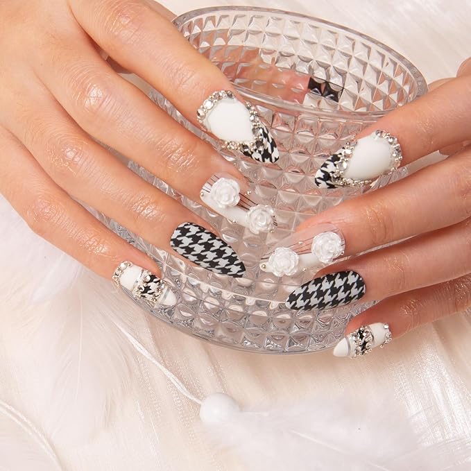 LOVFUL Press on Nails Houndstooth | Handmade with Full Covered Crystals | Reusable Fake Nails | Almond Regular 1.0 in | H30-S