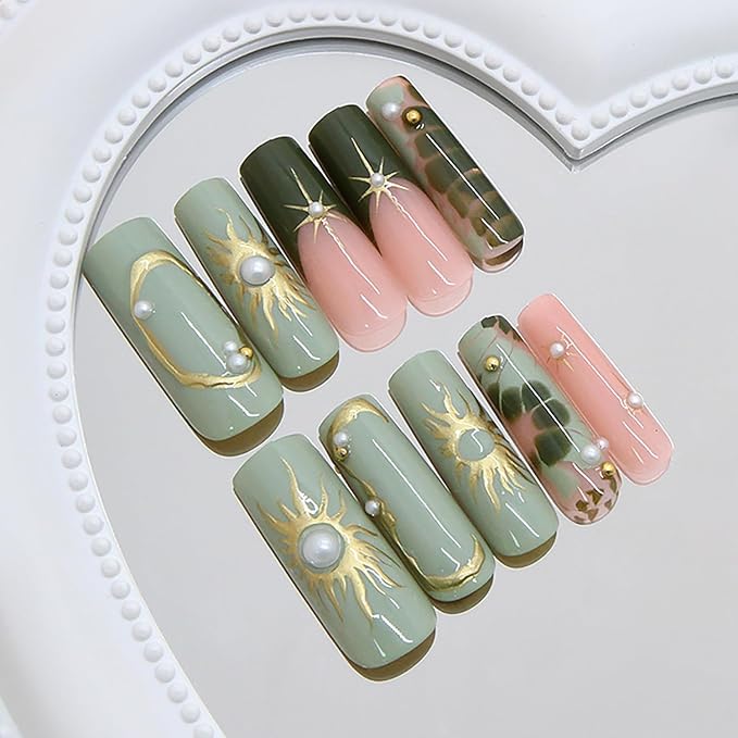 24pcs Green Press on Nails Medium Square French Tip Fake with 3d Gold Star Rhinestones Designs French Tip Artificial Glue on Nails Green Full Cover False Nails Nude Glossy Acrylic Nail decor for Women
