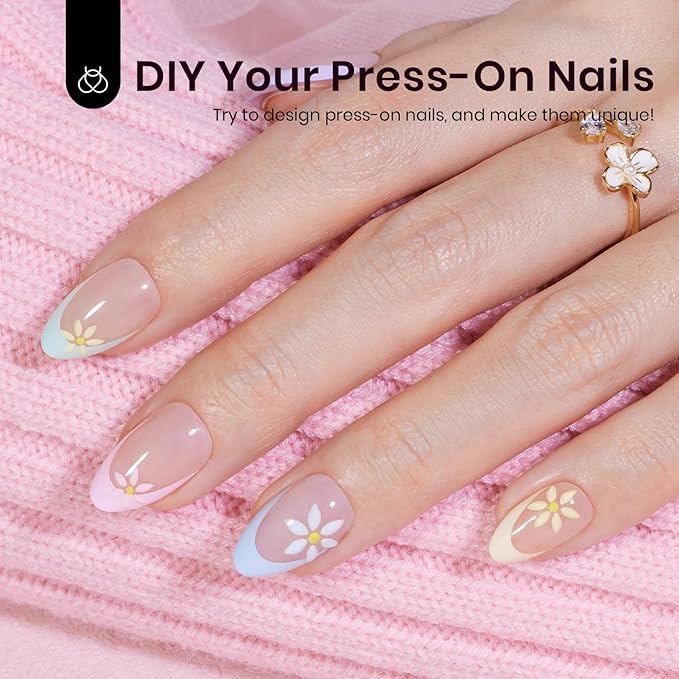 Beetles Spring Press On Nails 224 Pcs 7 Colors, French Tip Nails Short Almond Classic Fake Nail Tips, Pastel Romance Macaron Soft Gel Nails False Nails Art DIY For Women
