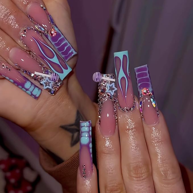 Square Press on Nails Long Fake Nails French Tip Glue on Nails Press ons with Rhinestones Designs Acrylic Nail Y2K False Nails with Charm Artificial Nail for Women 24Pcs