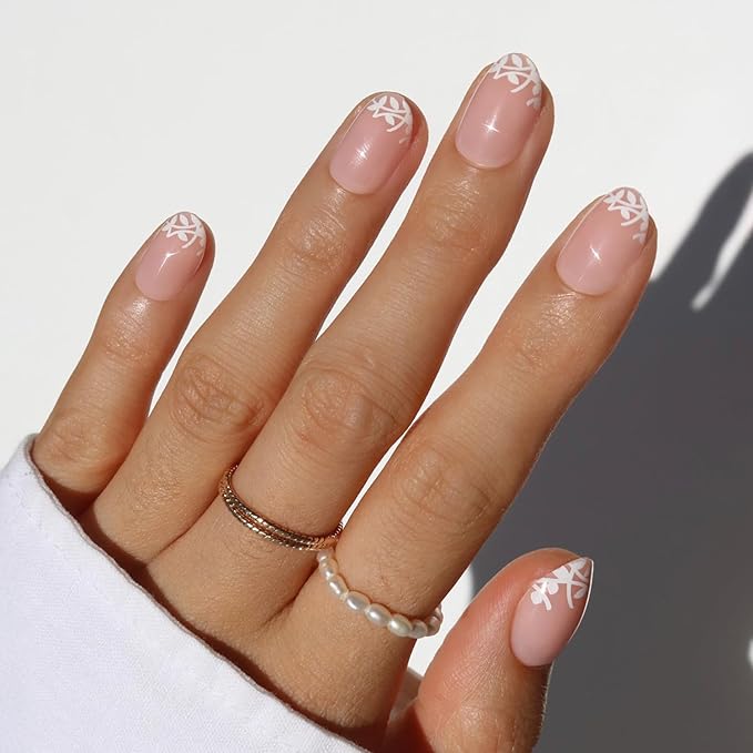 Valentines Day Glamnetic Press On Nails - Love Preserved | Short Oval Fake Nails in Semi-Transparent Base with White Floral Tips in a Glossy Finish | 15 Sizes - 30 Nail Kit with Glue