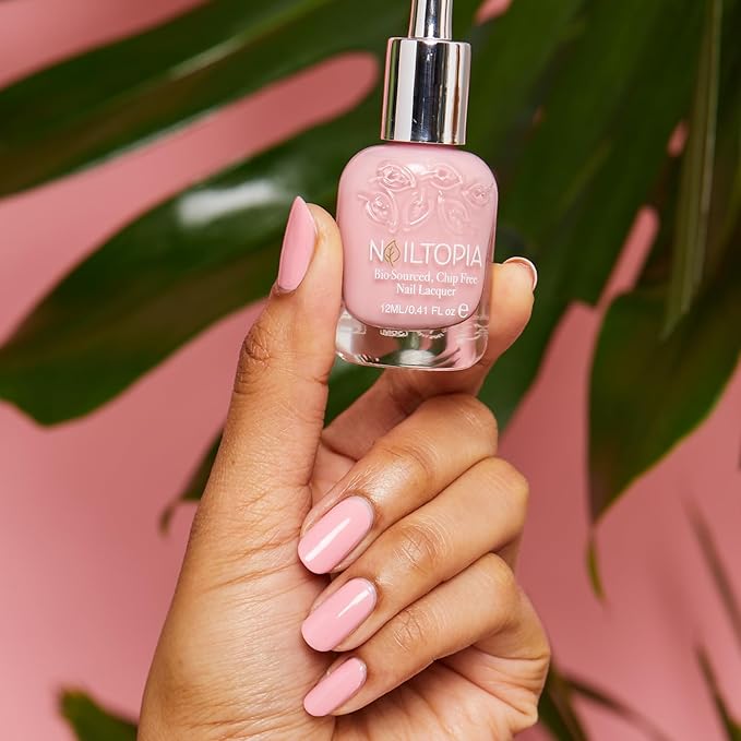 Nailtopia - Plant-Based Chip Free Nail Lacquer - Non Toxic, Bio-Sourced, Long-Lasting, Strengthening Polish - Do or FiDi (Pale Pink) - 0.41oz