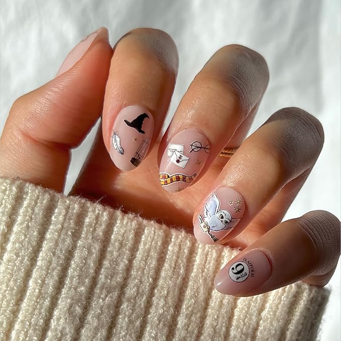 Harry Potter™ x Glamnetic Press On Nails - Hogwarts™ | Semi-Transparent Multi Graphic Short Oval Nails in a Glossy Finish | 15 Sizes - 30 Nail Kit with Glue