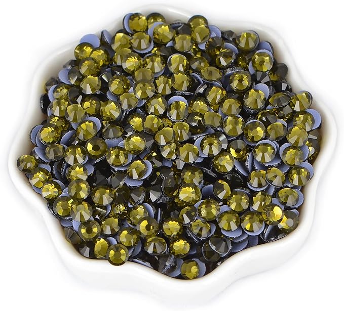 2880 Pieces SS10 Olivine Hotfix Rhinestones Flatback Round Crystal Glass Rhinestones Gems for Crafts Nail Face Art Clothes Shoes Bags DIY