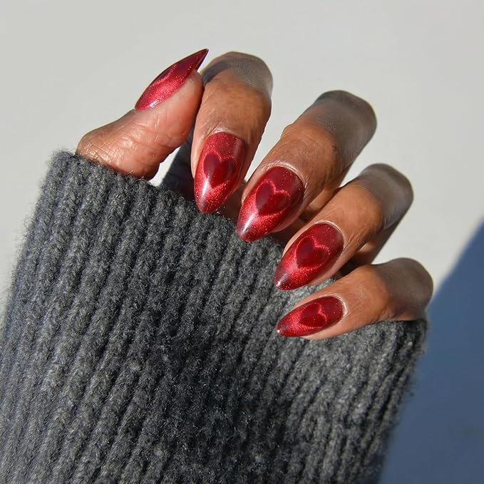 Valentines Day Glamnetic Press On Nails - Sent With Love | Short Almond Fake Nails in Bright Red with Cat-Eye Magnetic Heart Designs in a Velvet Finish | 15 Sizes - 30 Nail Kit with Glue