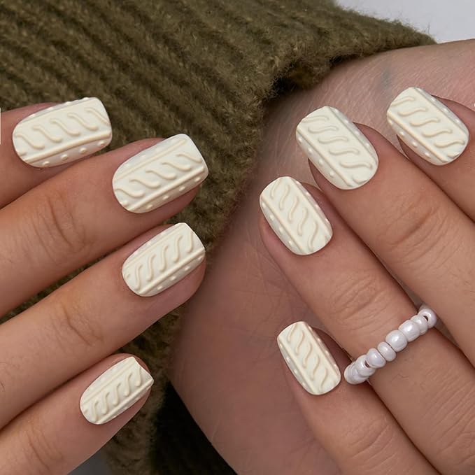 Curvlife Press On Nails Short Square White - 3D Sweater Press on Nails with Glue, Cream White Knit Texture Matte Glossy Cute Fake Nails Long Lasting False Nail Tips for Women Winter