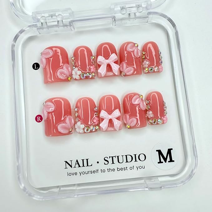 Handmade Press on Nails Short Square Fake Nails Rhinestones False Nails 3D Bow Flower Artificial Acrylic Thick Stick on Nails Handmade for Women Manicure Art Decorations (Size M)