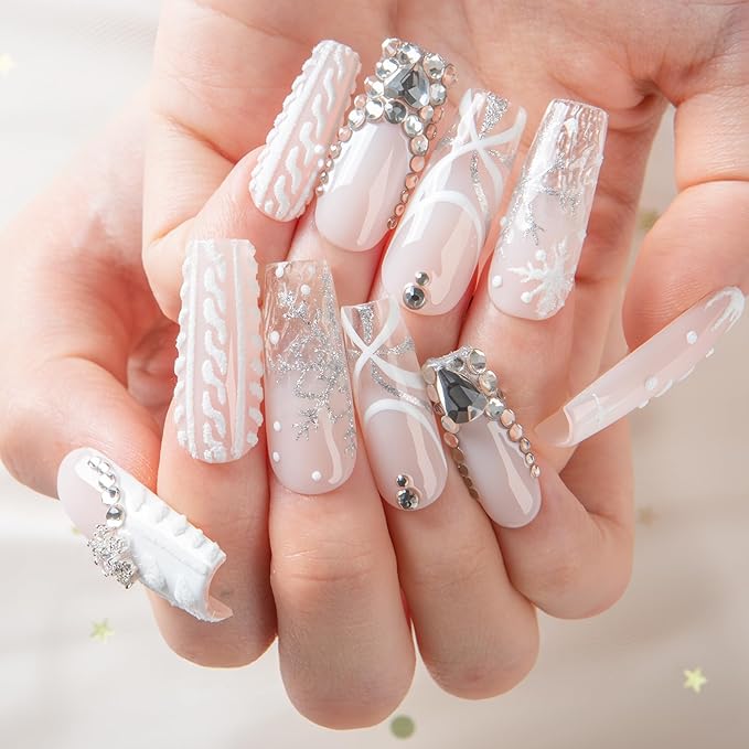 LOVFUL Short Press on Nails Snowlight Couture | Handmade Acrylic Press ons | Reusable Fake False Nails | Square Classic Regular 1.3in | H733-M