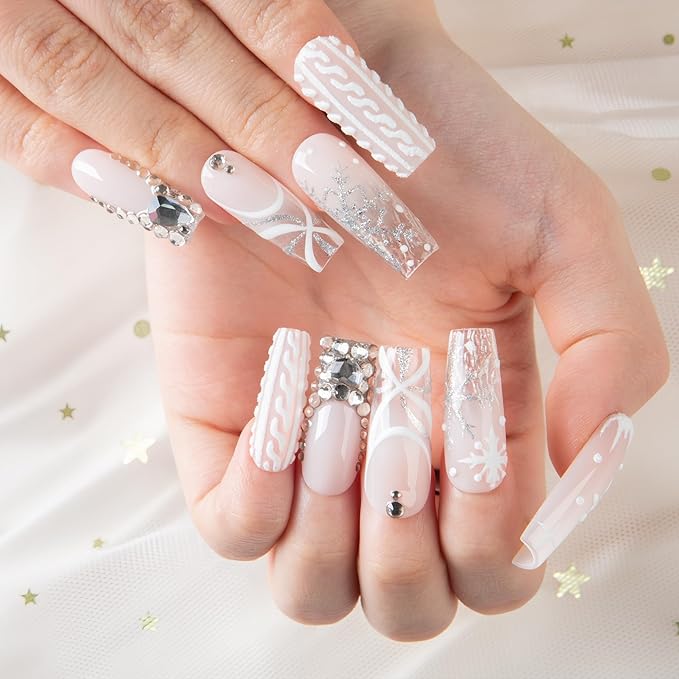 LOVFUL Short Press on Nails Snowlight Couture | Handmade Acrylic Press ons | Reusable Fake False Nails | Square Classic Regular 1.3in | H733-M
