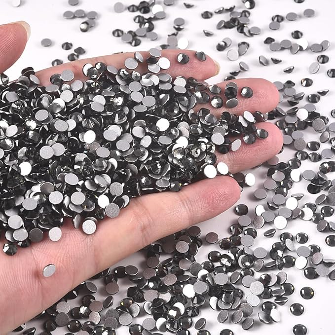 Blinginbox1440 Pieces SS20/4.6-4.8mm Flat Back Crystal Rhinestones Round Gems for Nail Art,Black Diamond