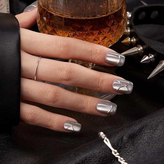 VSALON Press on Nails Short Square - Silver Gray Cat Eye Glossy Valentine 3D Art Design Glue on Nails, Reusable Opaque Gel Fake Nails Gifts for Women - 32 PCS in 16 Sizes with Glue & Cuticle Oil